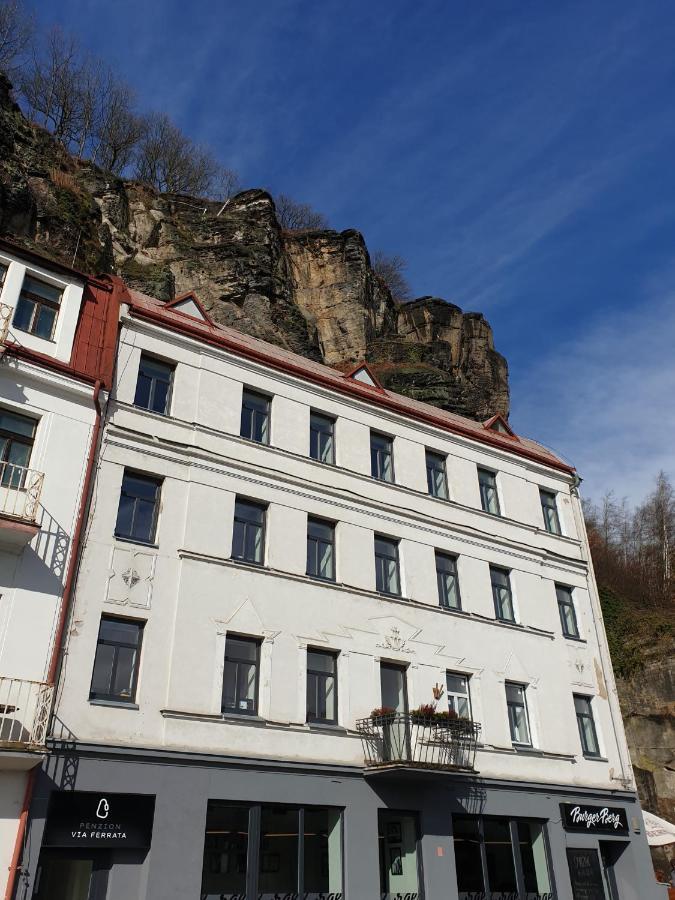 Penzion Via Ferrata Decin Luaran gambar